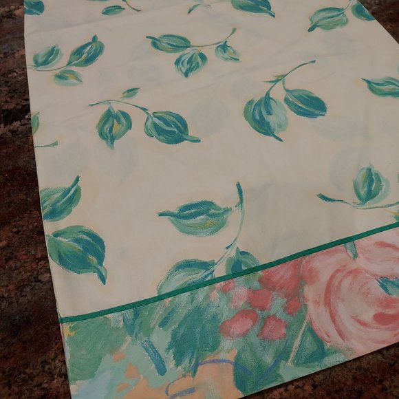 Pr Revman Industries Standard Floral Impressionist Pillowcases - Picture 2 of 5